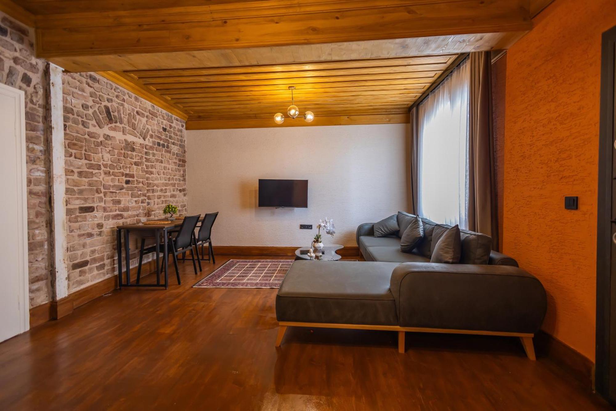 Fragments Hotel — Fotoğraflar 1
